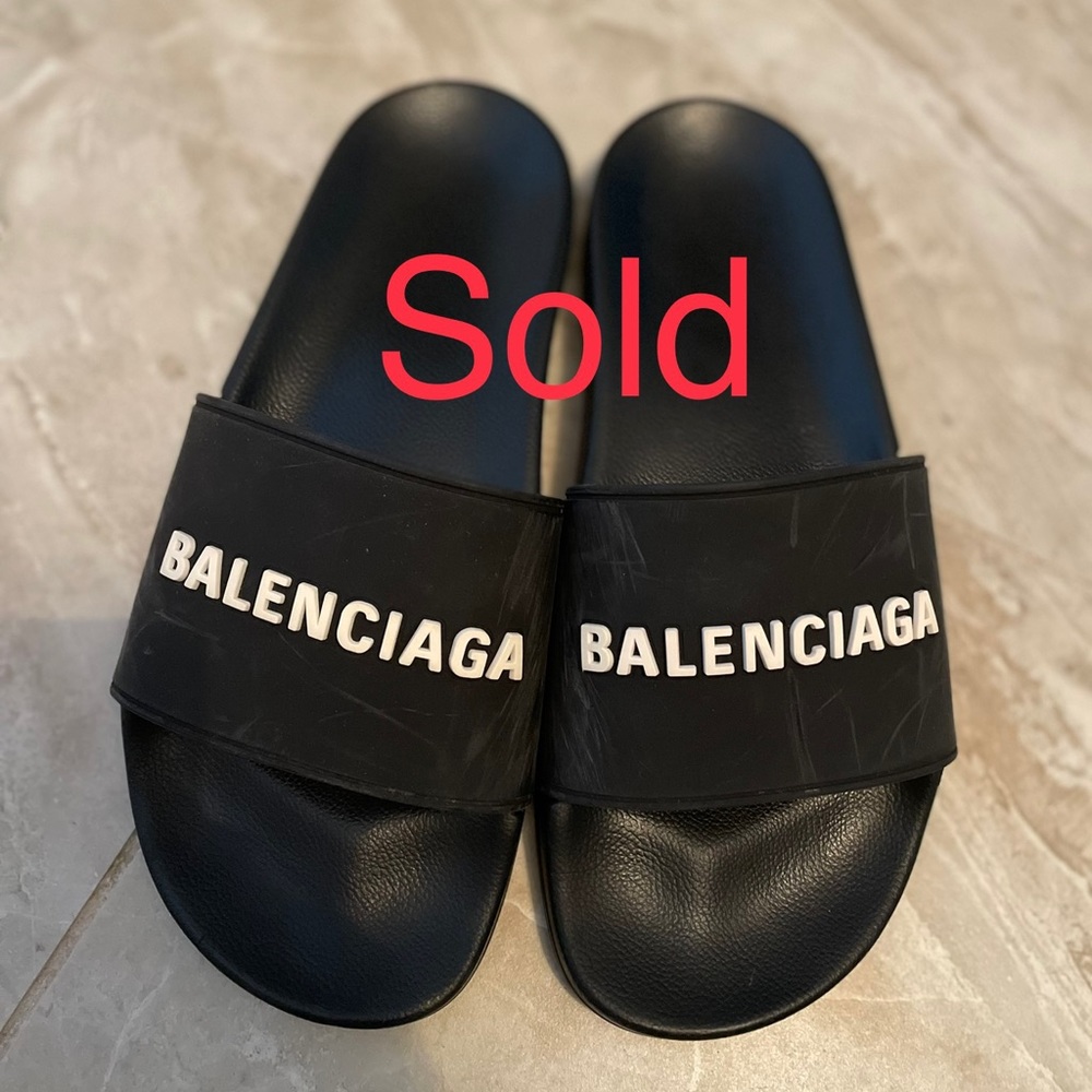 Men’s Balenciaga Logo Rubber Pool Slides